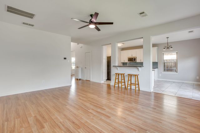 10020 Chrysalis Drive, Fort Worth, TX 76131