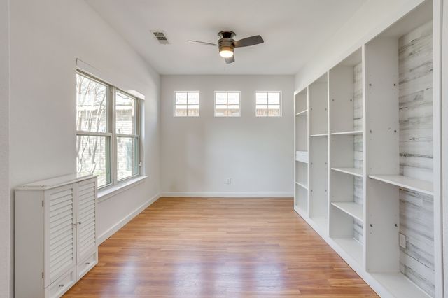 10020 Chrysalis Drive, Fort Worth, TX 76131