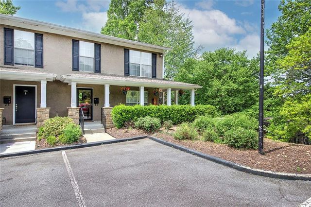 3200 Seven Pines Court 108, Atlanta, GA 30339