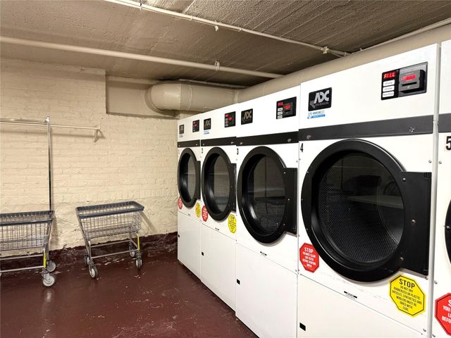 300 Main Street 1K, White Plains, NY 10601