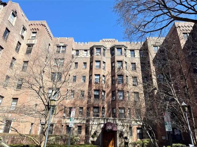 300 Main Street 1K, White Plains, NY 10601