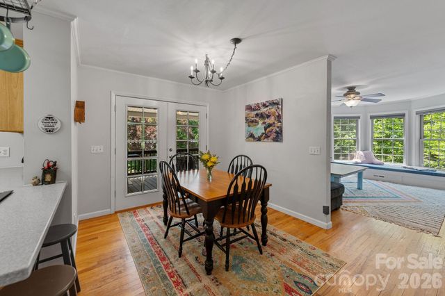 174 deep woods Trail, Canton, NC 28716