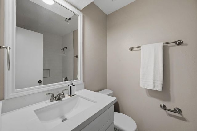 17318 Broken Back Drive, Crosby, TX 77532