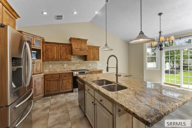 332 Beulahs Lane, Idaho Falls, ID 83401