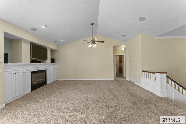 332 Beulahs Lane, Idaho Falls, ID 83401