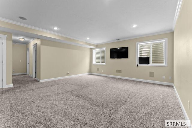 332 Beulahs Lane, Idaho Falls, ID 83401