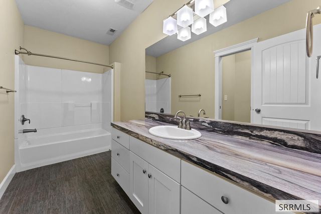 332 Beulahs Lane, Idaho Falls, ID 83401