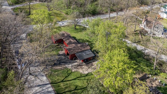 515 Forest Avenue, Willow Springs, IL 60480