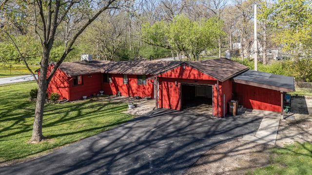 515 Forest Avenue, Willow Springs, IL 60480