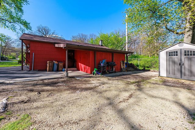 515 Forest Avenue, Willow Springs, IL 60480