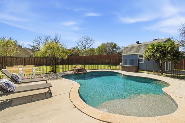 5325 Baker Court, Flower Mound, TX 75028