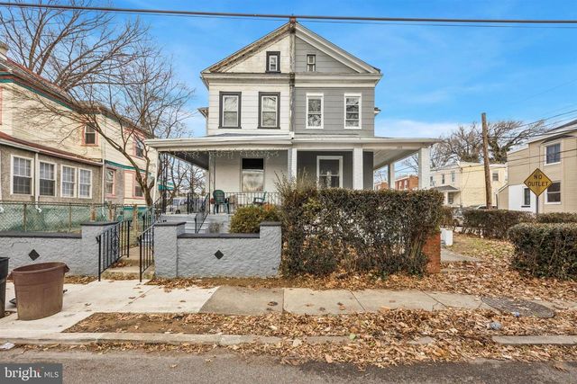 105A NYACK AVE, Lansdowne, PA 19050