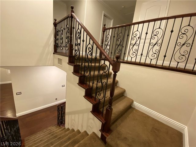 9337 Outer Banks Avenue, Las Vegas, NV 89149