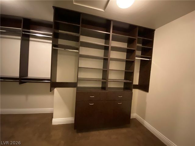 9337 Outer Banks Avenue, Las Vegas, NV 89149
