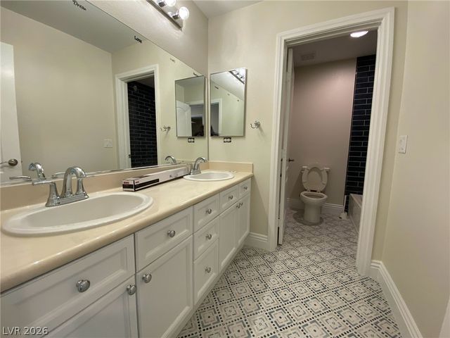 9337 Outer Banks Avenue, Las Vegas, NV 89149