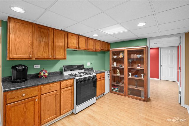 1348 Amaranth Drive, Naperville, IL 60564