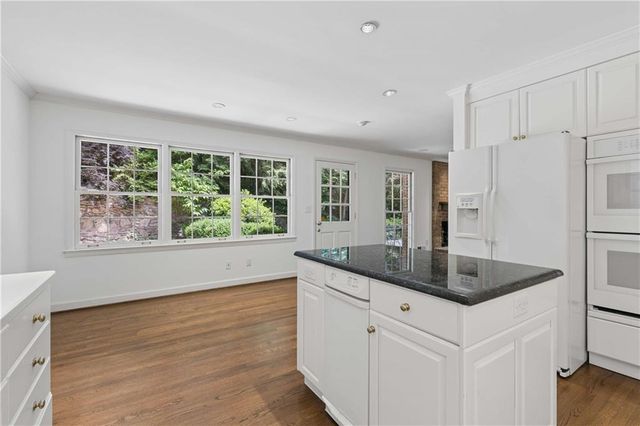 7085 Riverside Drive, Atlanta, GA 30328