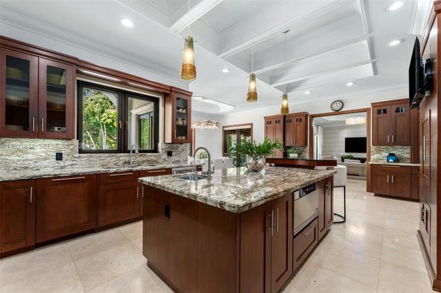 12575 Pine Needle Lane, Pinecrest, FL 33156