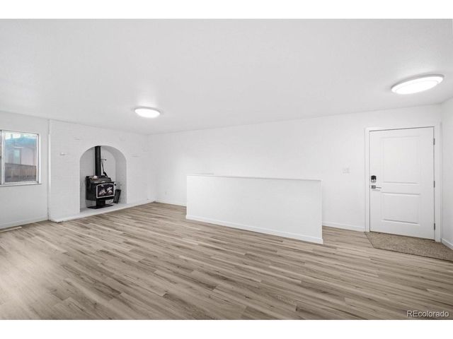 33 Regency Blvd, Pueblo, CO 81005