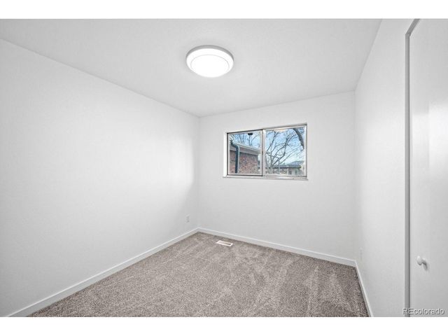 33 Regency Blvd, Pueblo, CO 81005