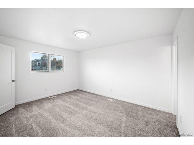 33 Regency Blvd, Pueblo, CO 81005