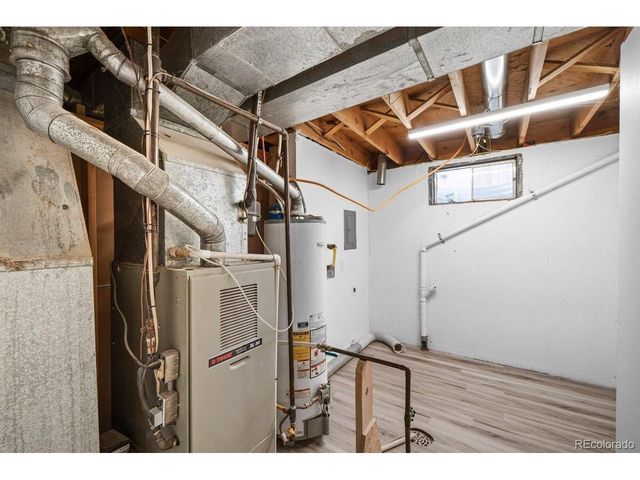 33 Regency Blvd, Pueblo, CO 81005