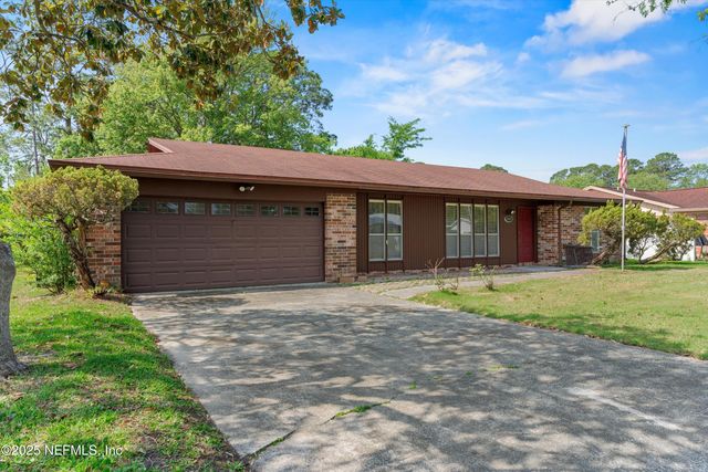 1683 ASPEN Court, Orange Park, FL 32073