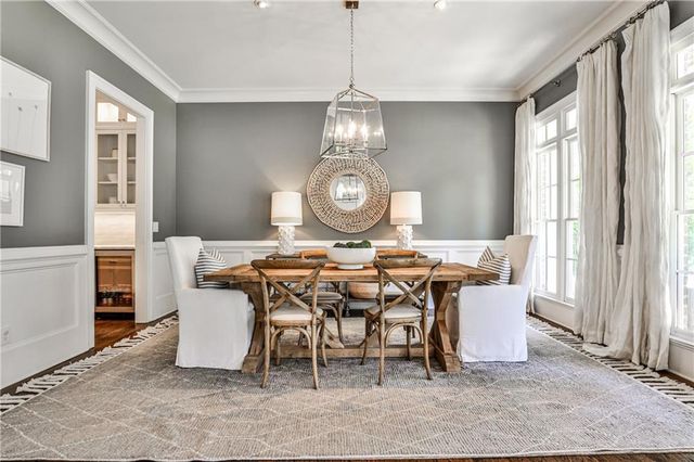 156 Lake Forrest NE Lane, Atlanta, GA 30342