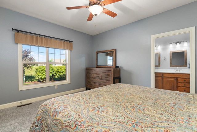 6781 Village Walk Lane, Deforest, WI 53532