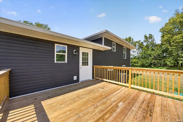 8803 S Rockport Road, Springville, IN 47462