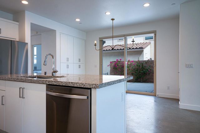 35830 Mccarthy Street, Palm Desert, CA 92211