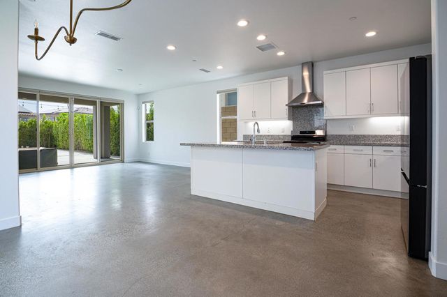 35830 Mccarthy Street, Palm Desert, CA 92211