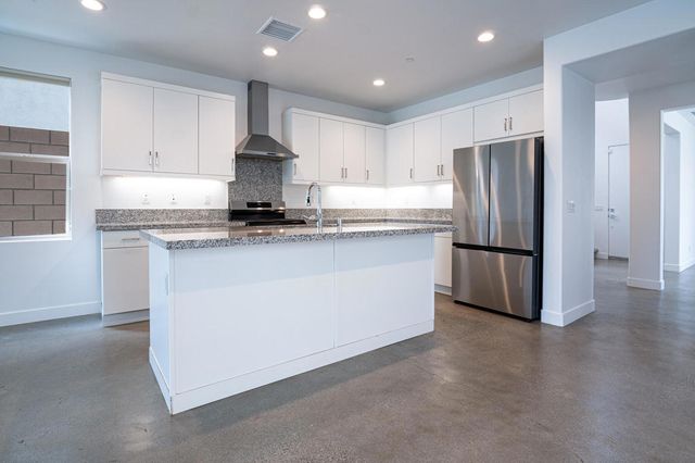 35830 Mccarthy Street, Palm Desert, CA 92211