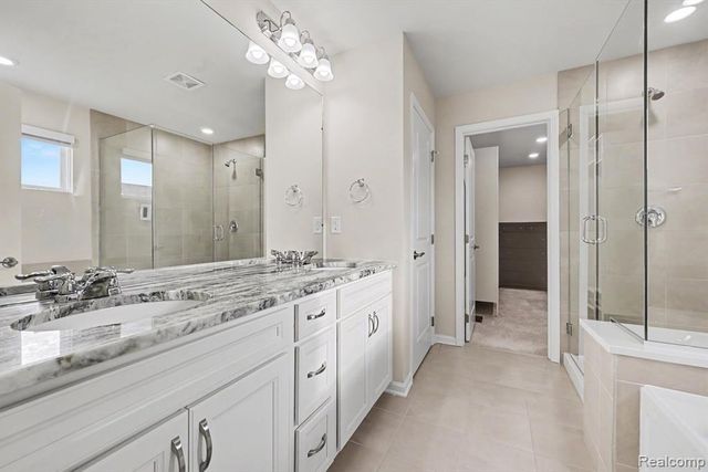 842 Ford Mill Drive, Saline, MI 48176
