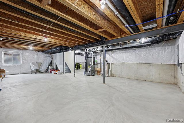 842 Ford Mill Drive, Saline, MI 48176