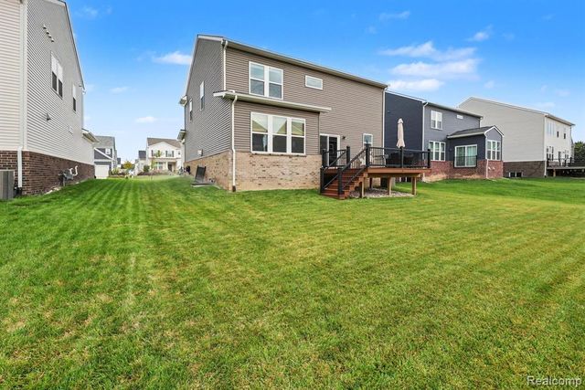 842 Ford Mill Drive, Saline, MI 48176