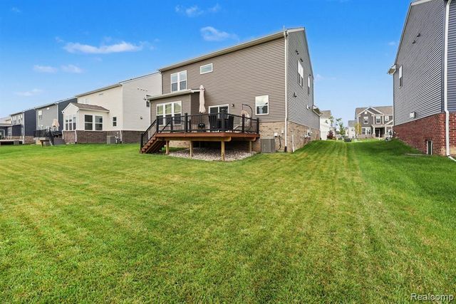 842 Ford Mill Drive, Saline, MI 48176