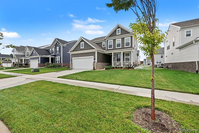 842 Ford Mill Drive, Saline, MI 48176