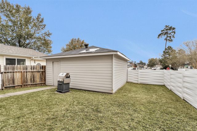 20180 Aldens Oak, Kingwood, TX 77339