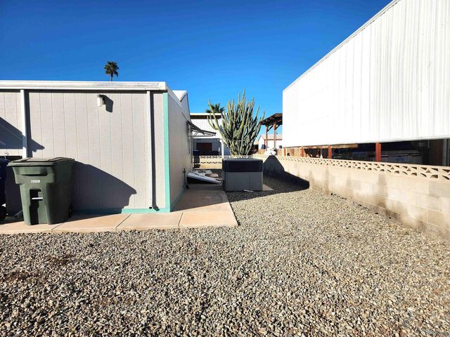 2106 W Del Plata Ln, Yuma, AZ 85364