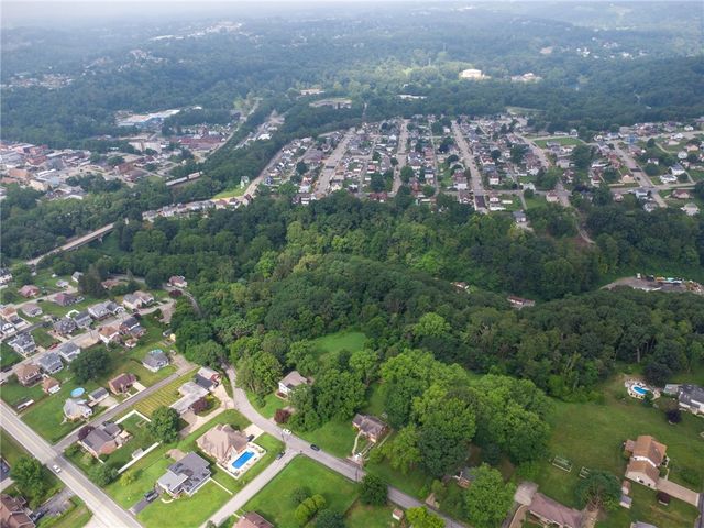 1211 Reed St, North Huntingdon, PA 15642