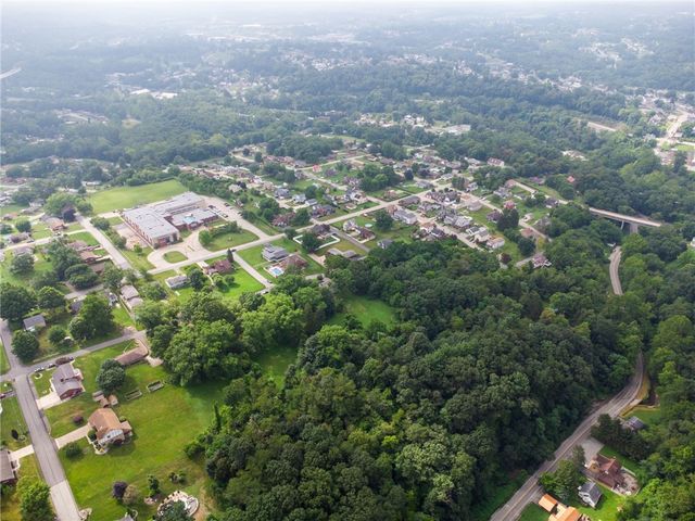 1211 Reed St, North Huntingdon, PA 15642