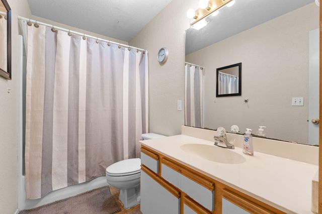 2700 Green Mountain Drive, 2, Branson, MO 65616