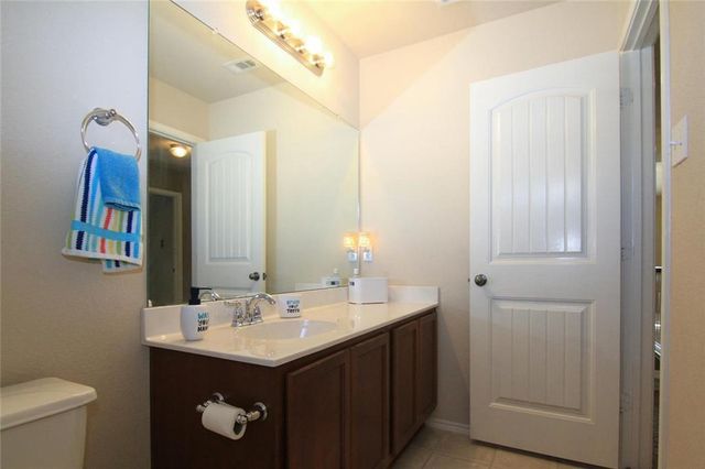2705 Overton ST, Round Rock, TX 78665