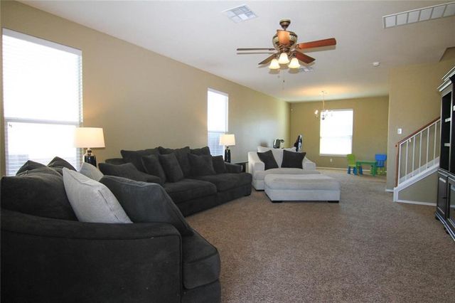 2705 Overton ST, Round Rock, TX 78665