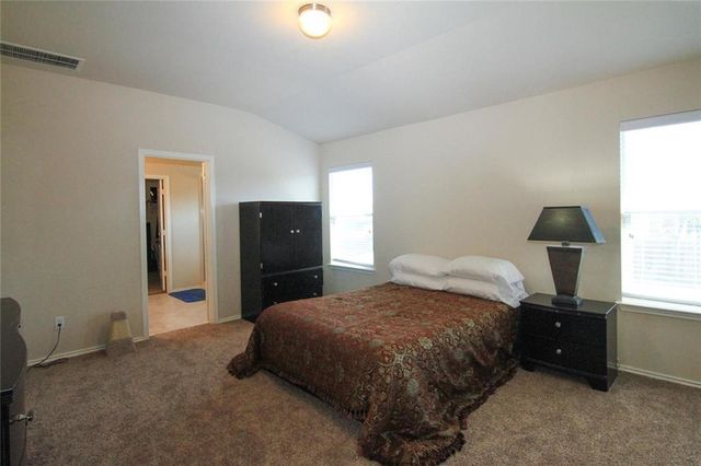 2705 Overton ST, Round Rock, TX 78665
