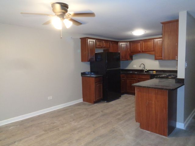 8550 S 103rd Terrace 107, Palos Hills, IL 60465