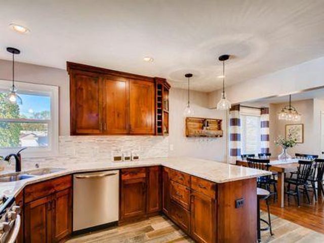 2600 Aquila Avenue S, Saint Louis Park, MN 55426