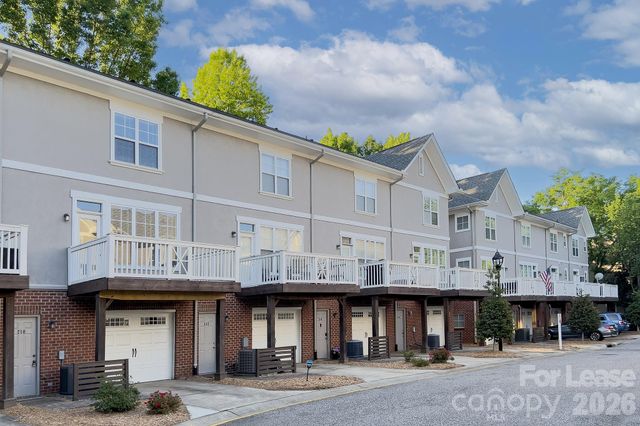 210 S Cedar Street, Charlotte, NC 28202