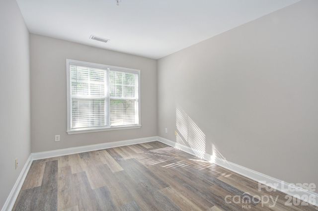 210 S Cedar Street, Charlotte, NC 28202
